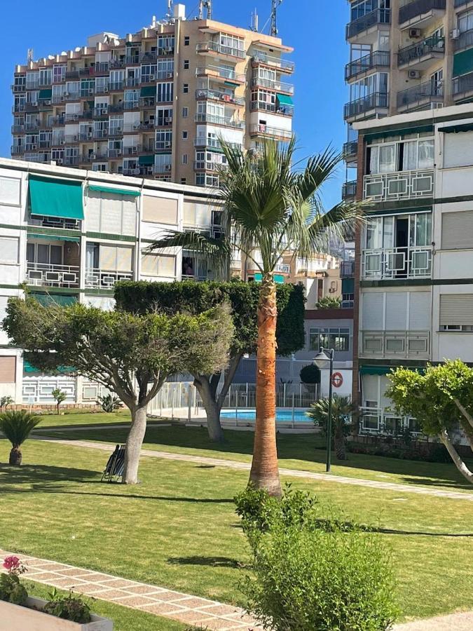 Seafront Recently Renovated Apartments Benalmádena Exteriör bild